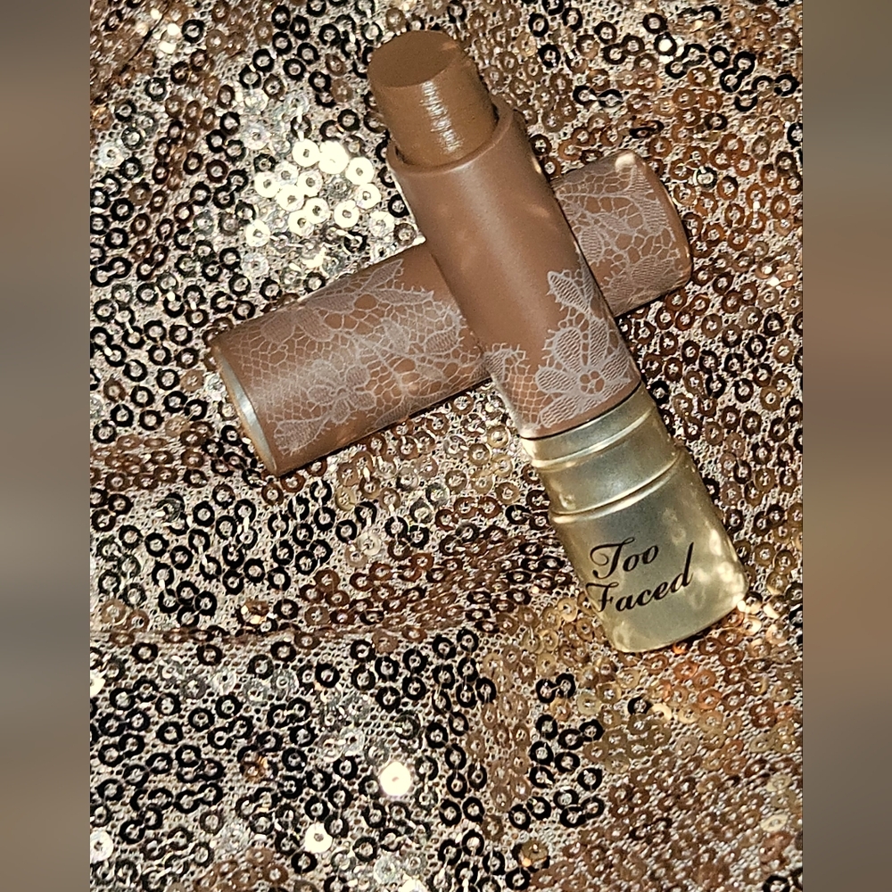 Too Faced nip slip - Nudes- DISCONTINUED